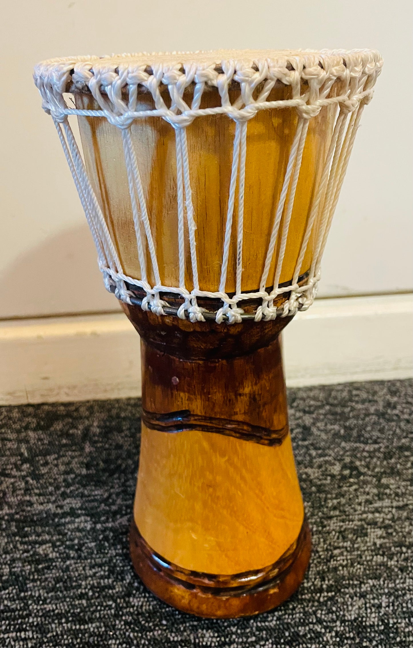 5" Vestafrikansk Djembe