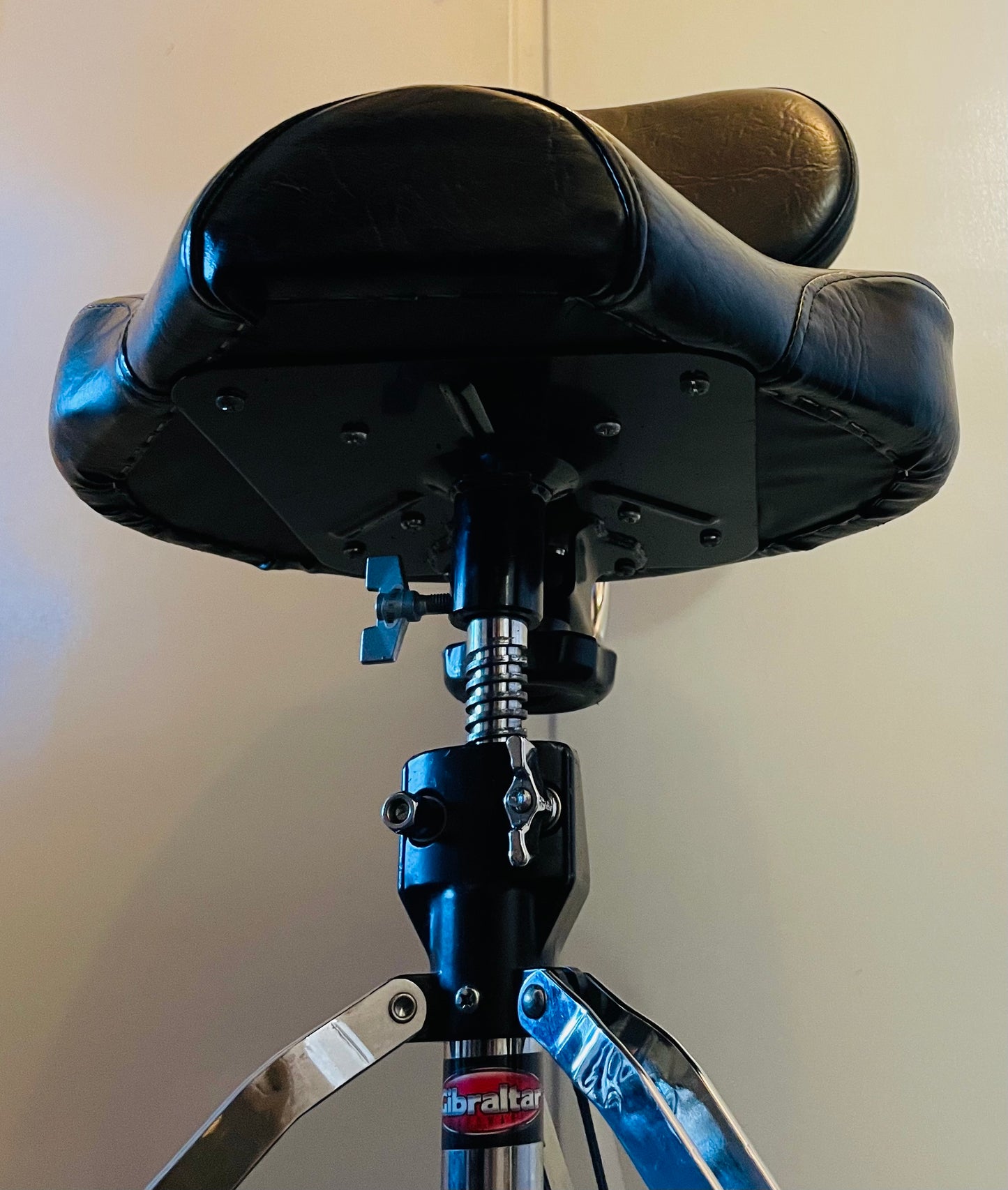 Gibraltar Heavy Duty Trommestol inkl. ryglæn.