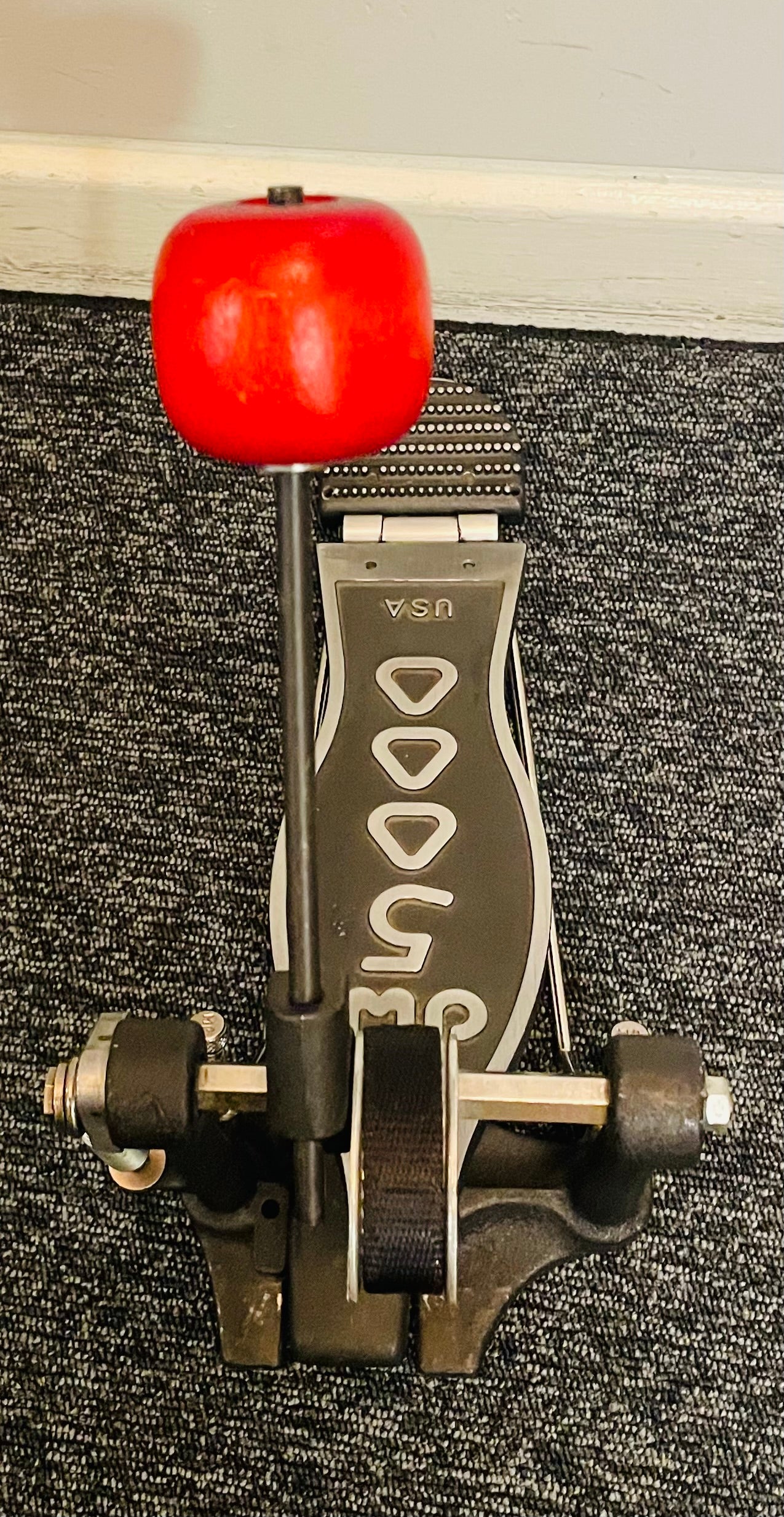 DW5000 Pedal m. remtræk