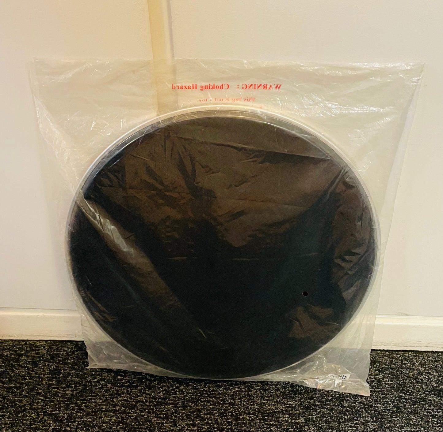 18" ProClear 1 Ebony (bass drum)