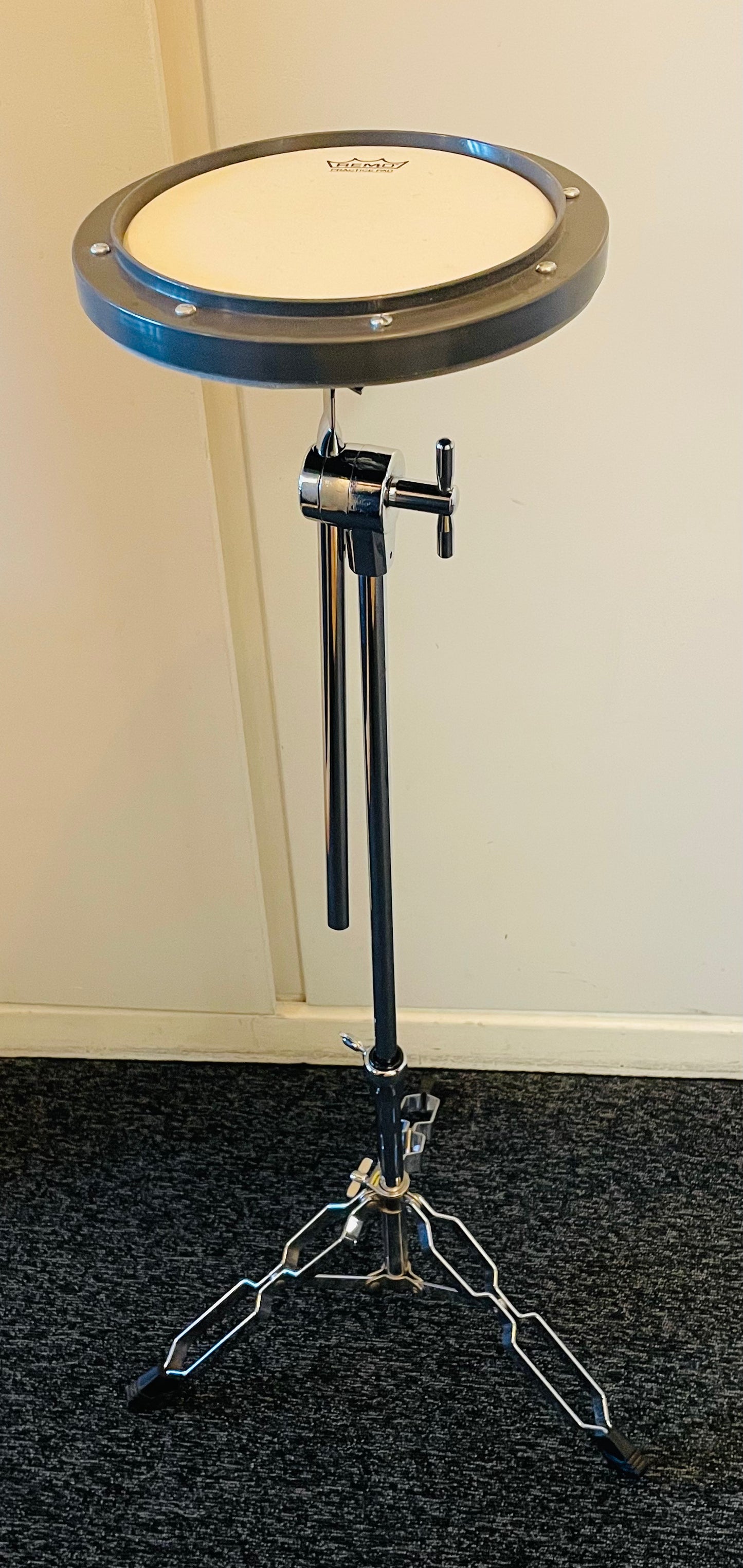 8" Remo øveplade inkl. Stativ