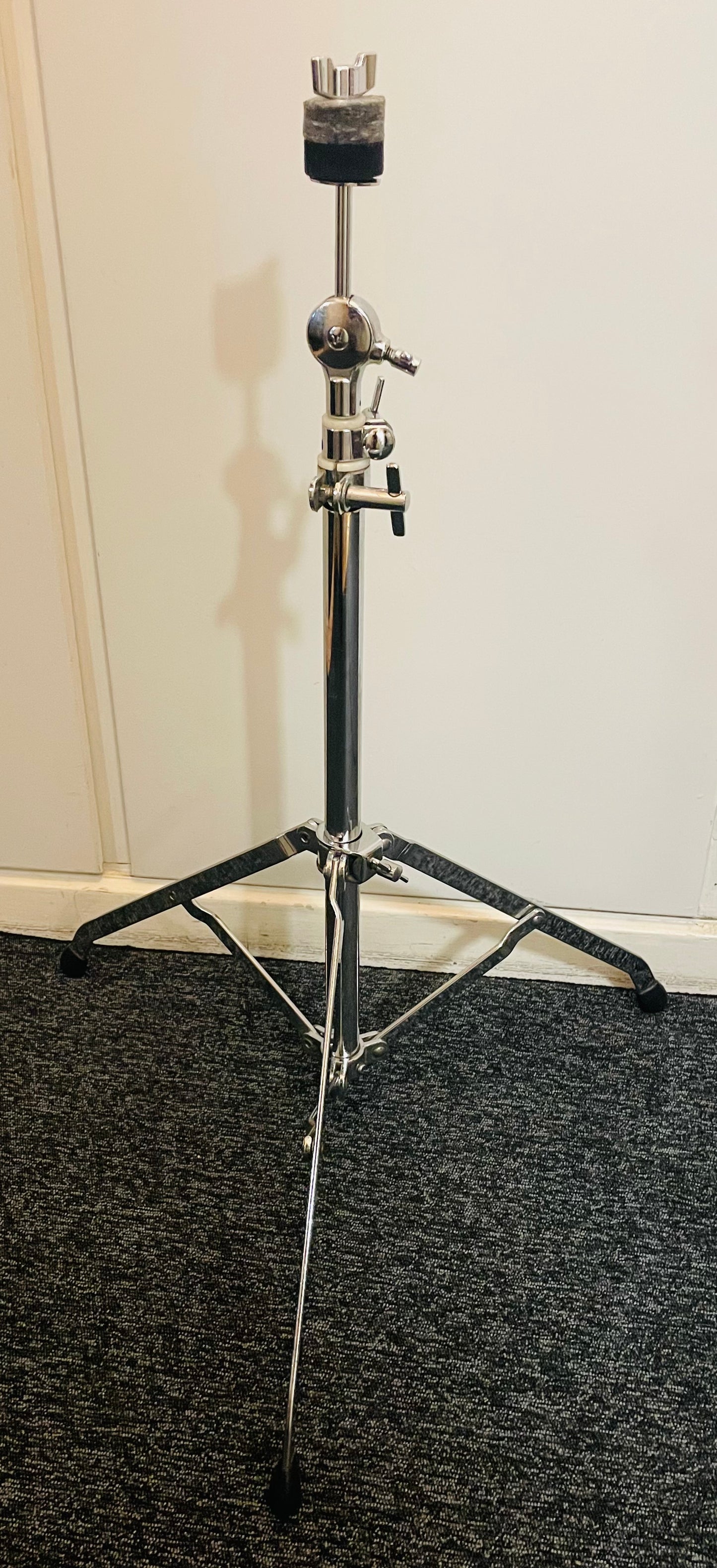 No Name Bækkenstativ