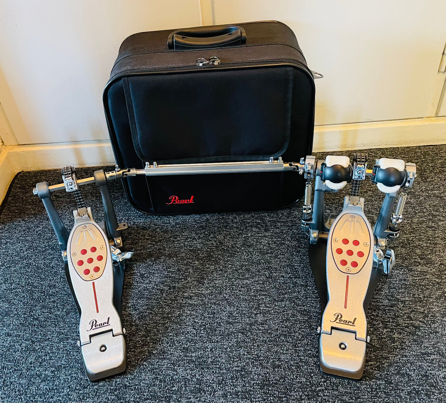 Pearl Eliminator 'Redline' Dobbeltpedal inkl. taske