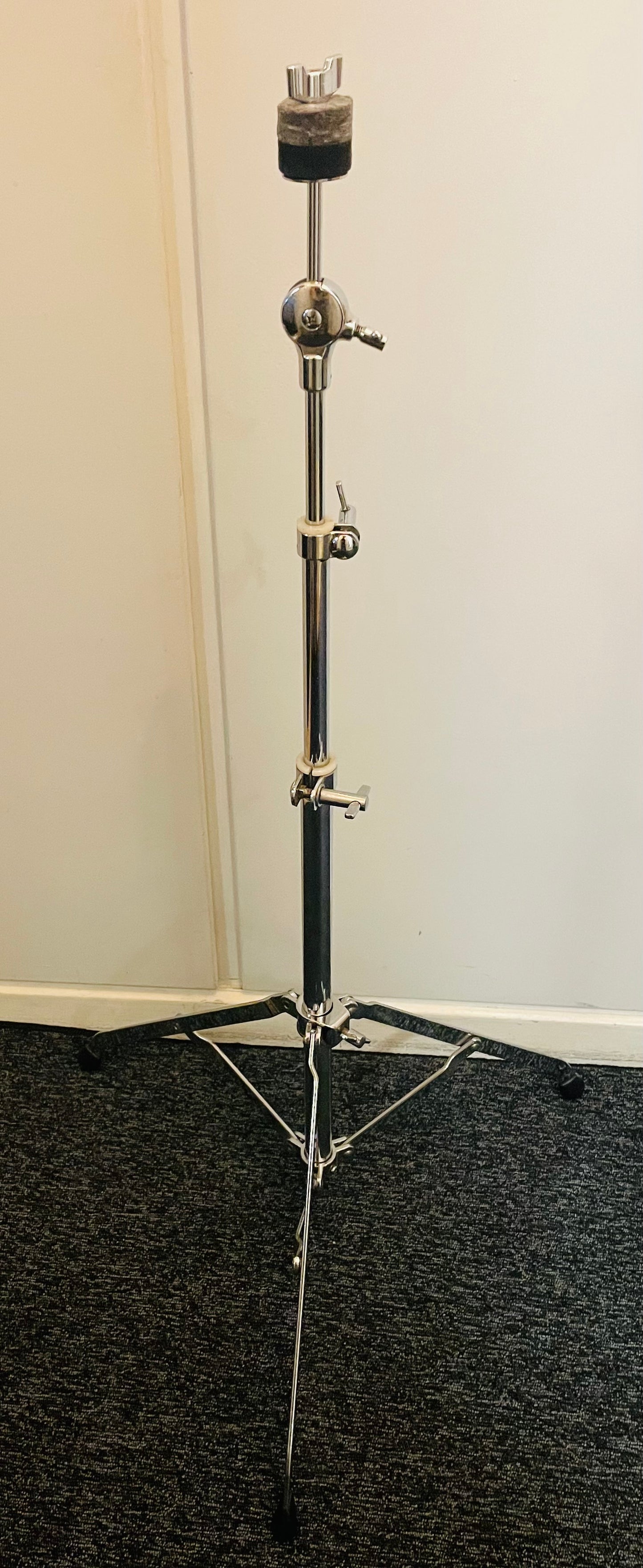 No Name Bækkenstativ