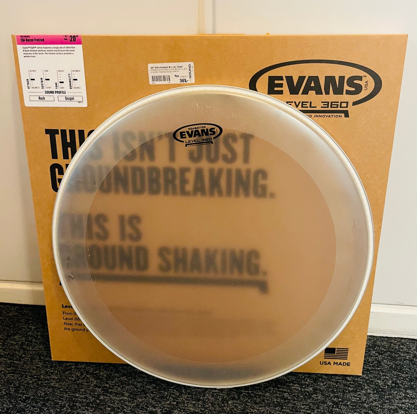 20" Evans EQ4 Frosted Bass Drum (små ridser)