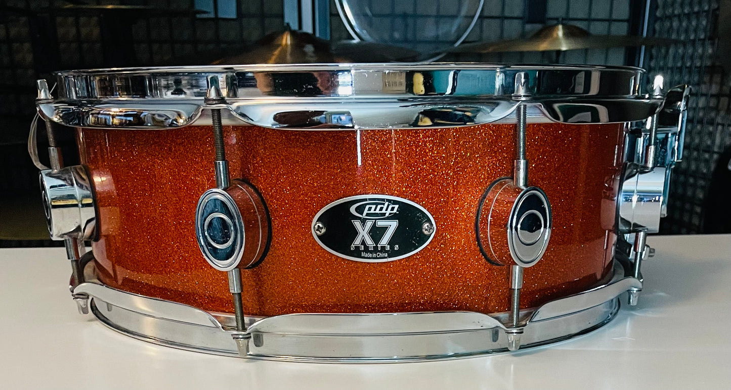 14" x 5" PDP X7 Ahorn Lilletromme