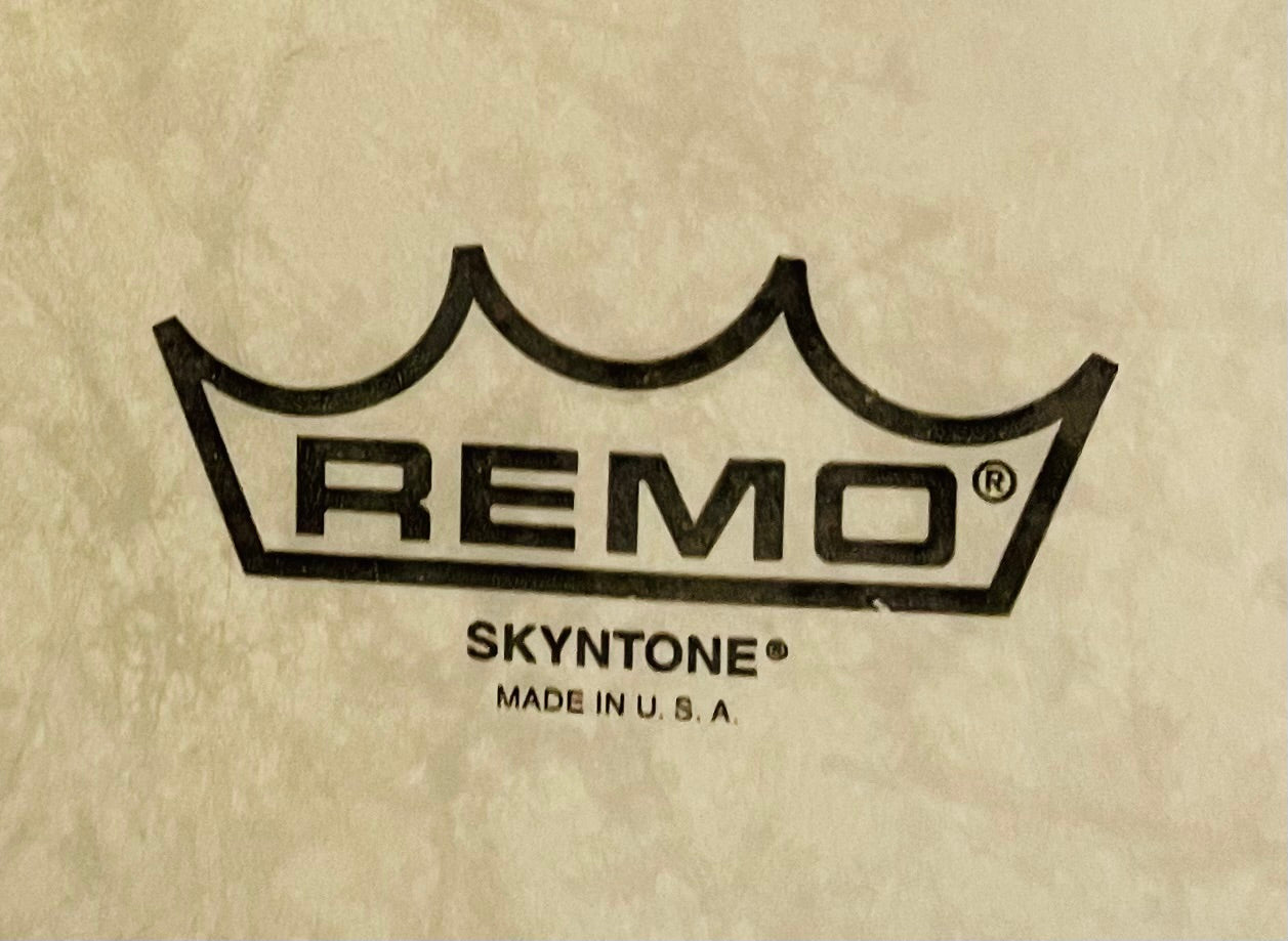 14" Remo Skyntone