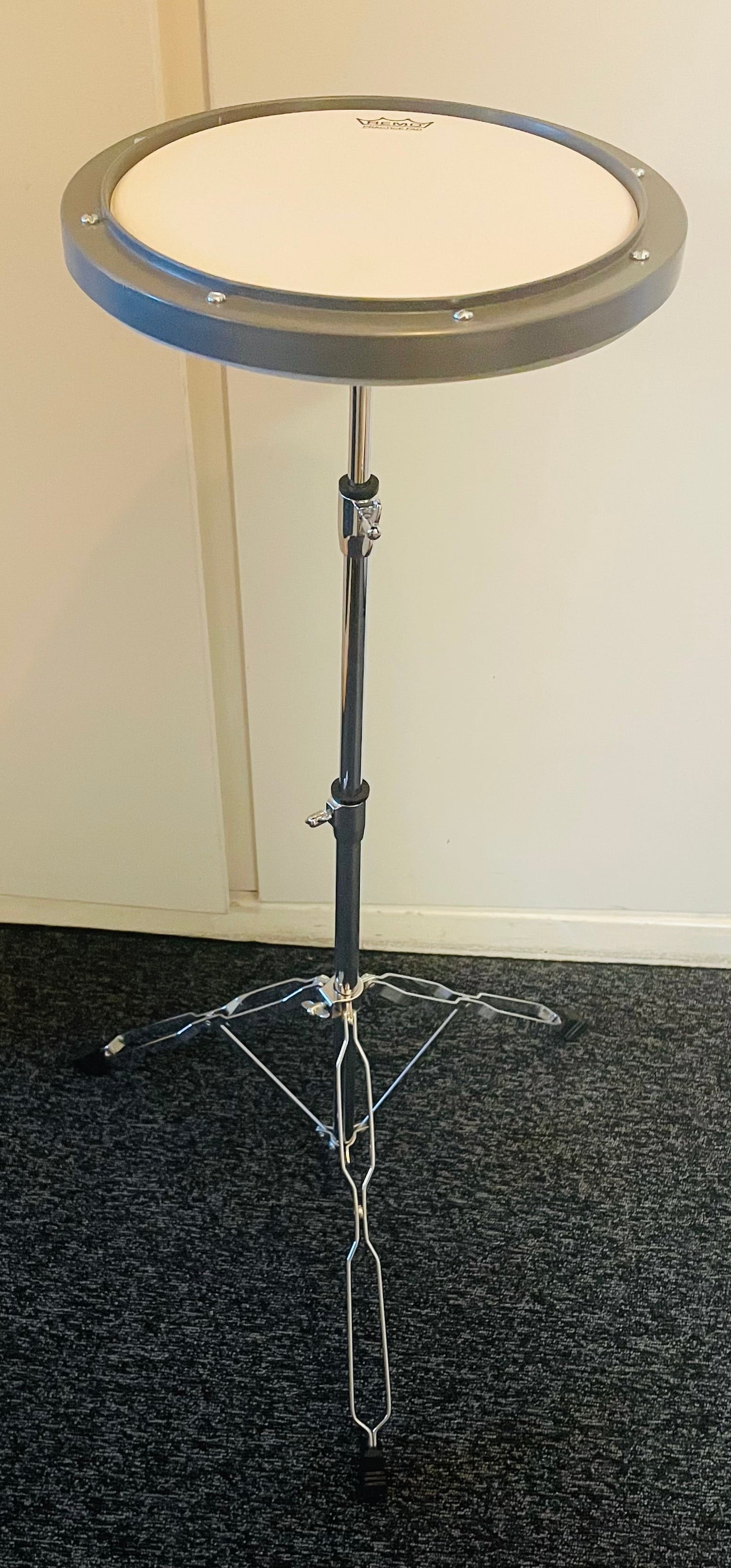 10" Remo Øveplade inkl. Stativ