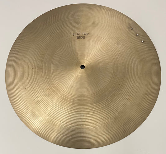 18" Zildjian Avedis Flat Top Ride (med 3 nitter)