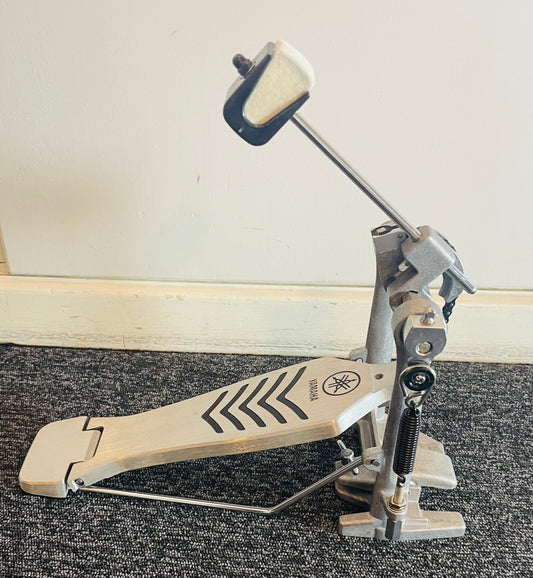 Yamaha FP7210 Pedal