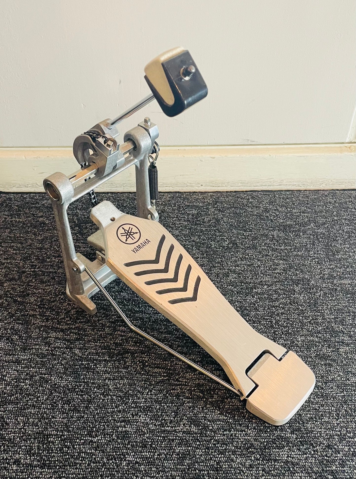 Yamaha FP7210 Pedal