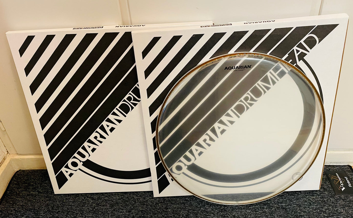 20" Aquarian Clear