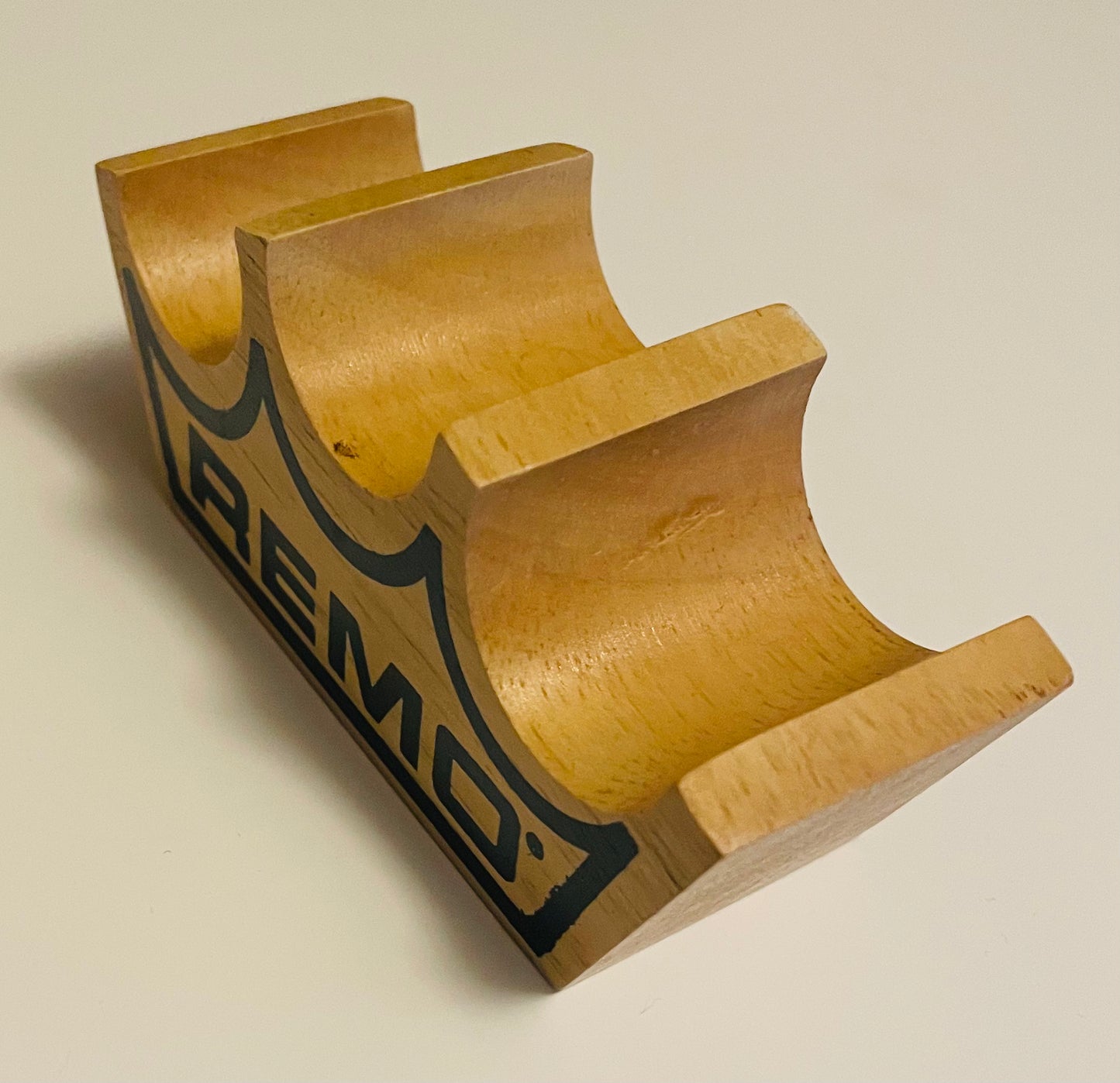 Remo Crown Shaker