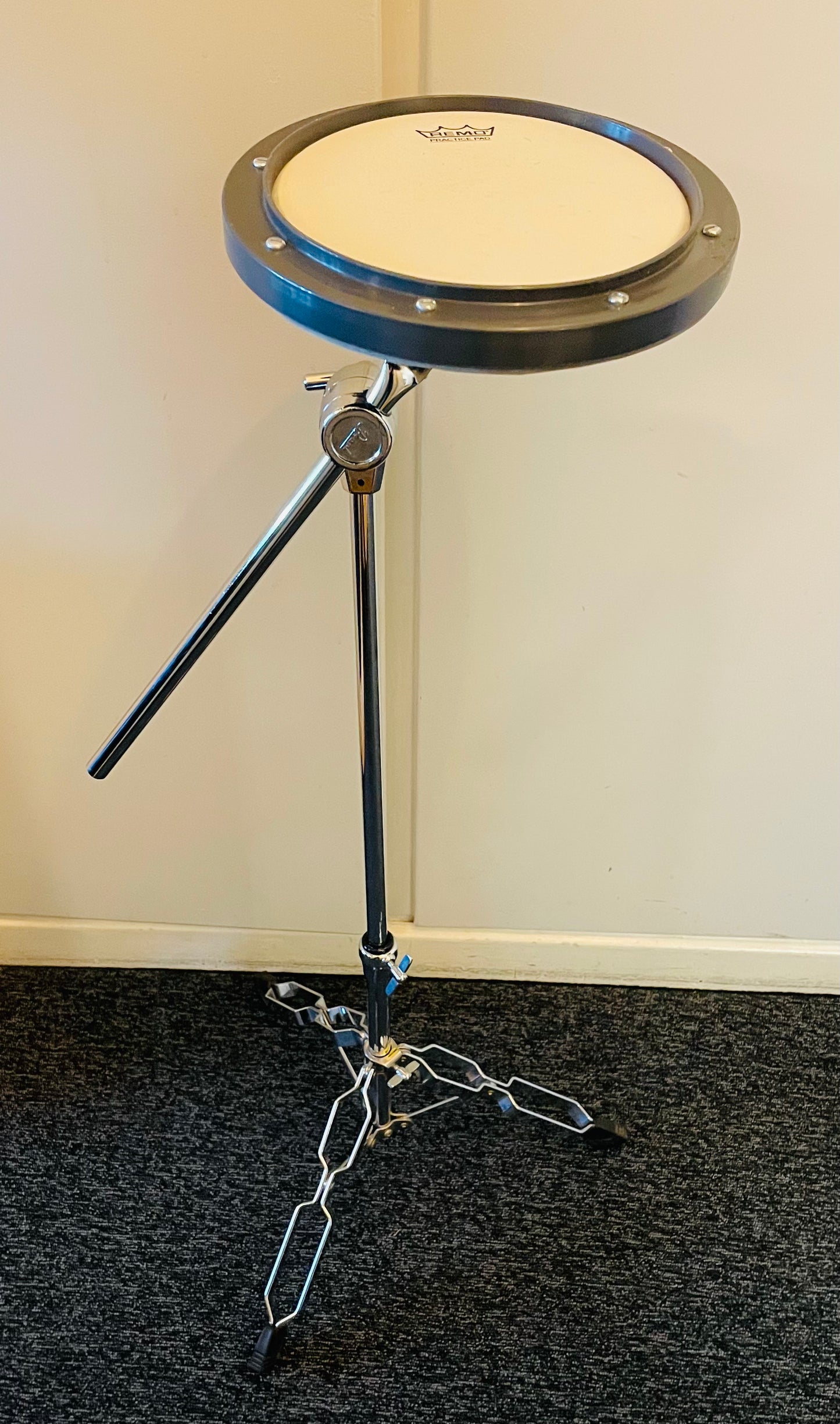 8" Remo øveplade inkl. Stativ