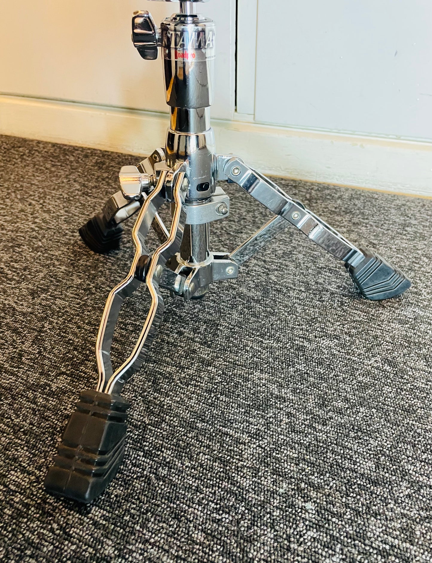 Tama Roadpro lilletrommestativ med omniball