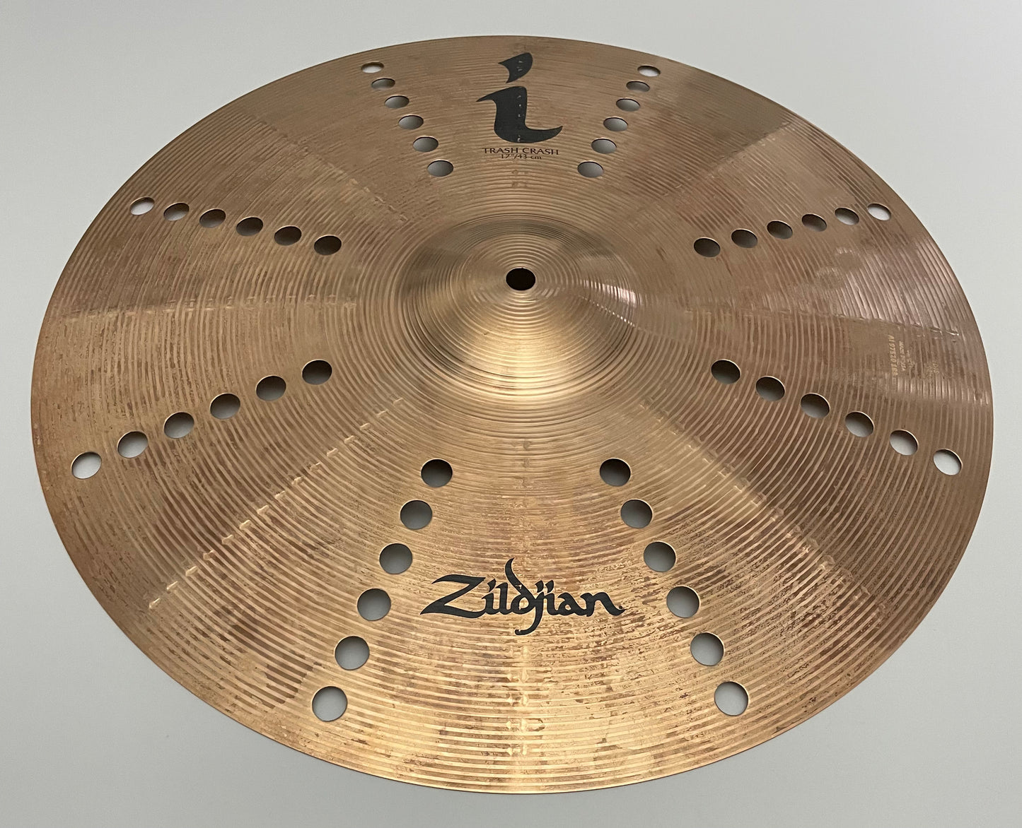 17" Zildjian I Family Trash Crash