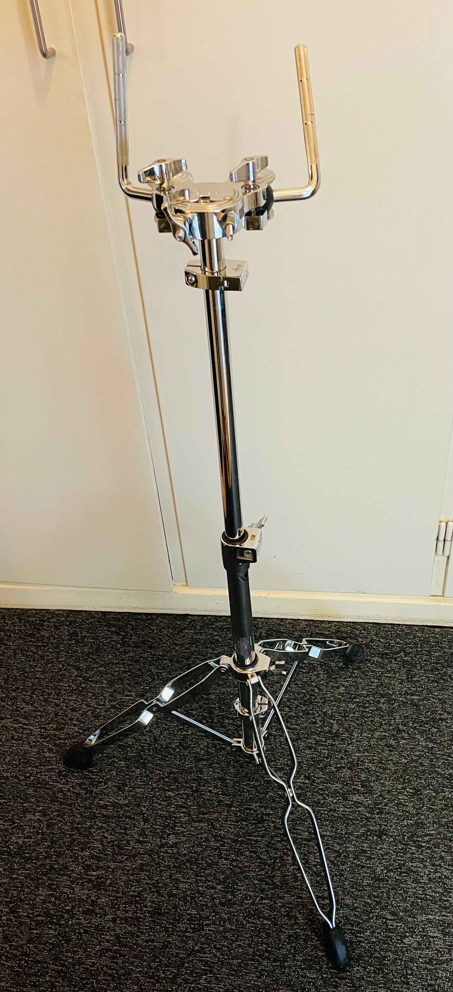 DW9000 Dobbelt tam stativ