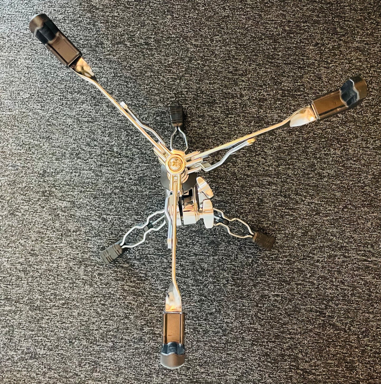 Tama Roadpro lilletrommestativ med omniball