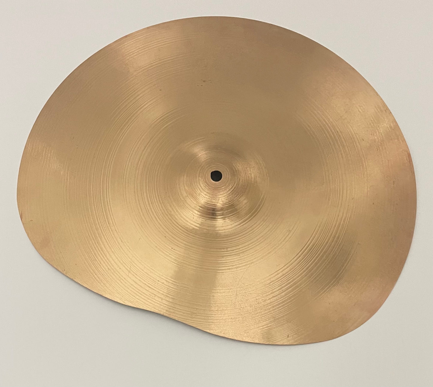 18" Paiste 2002 Thin Crash (repareret)