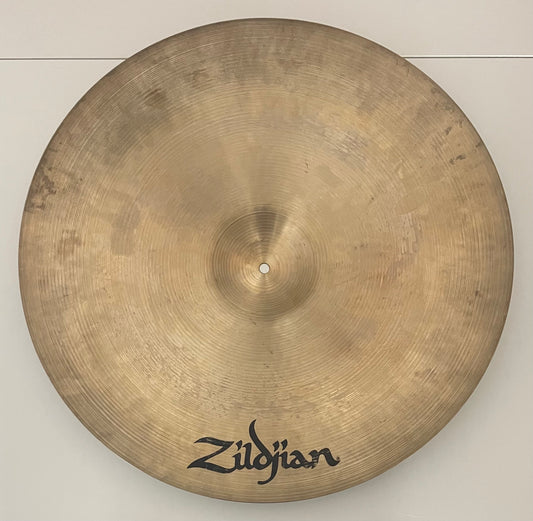24” Zildjian Avedis Medium Ride